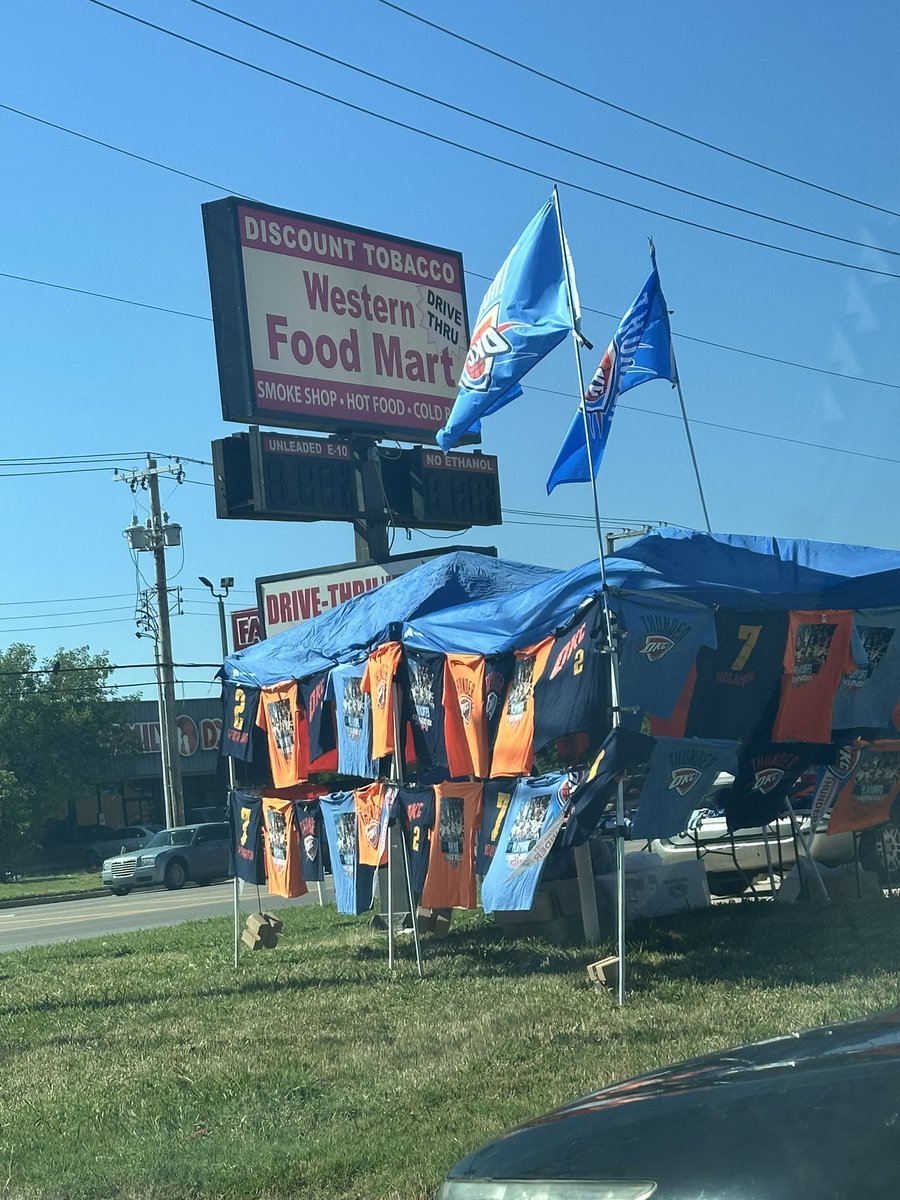 You know the Thunder are back when roadside counterfeit merch stands start popping up 🔥🔥🔥