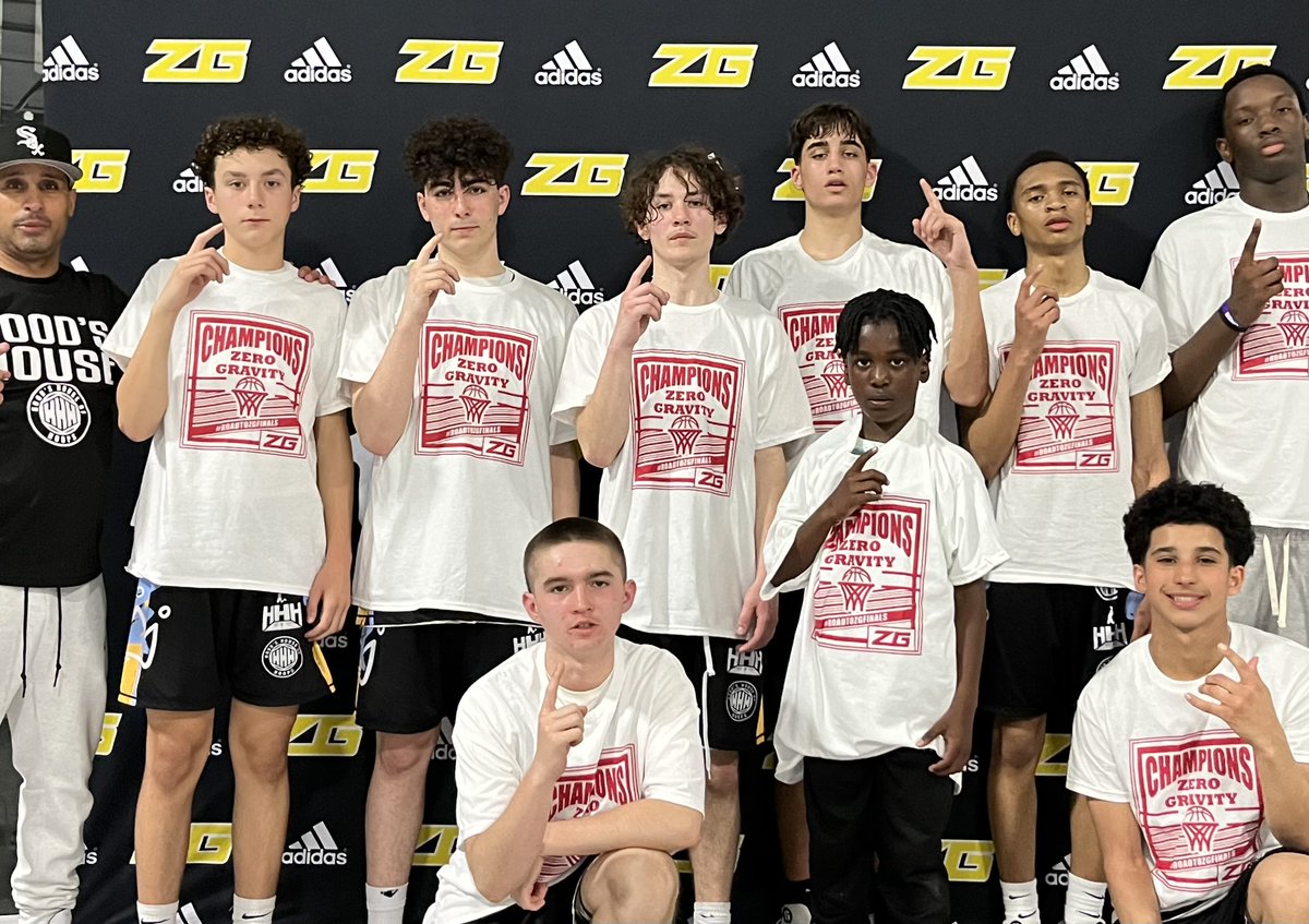 City Rocks HHH Boys 9th grade brings home the National Purple championship trophy! 🔥What a weekend for them! 📷 #Champs 

#ZeroGravityBB 
#KingandQueen