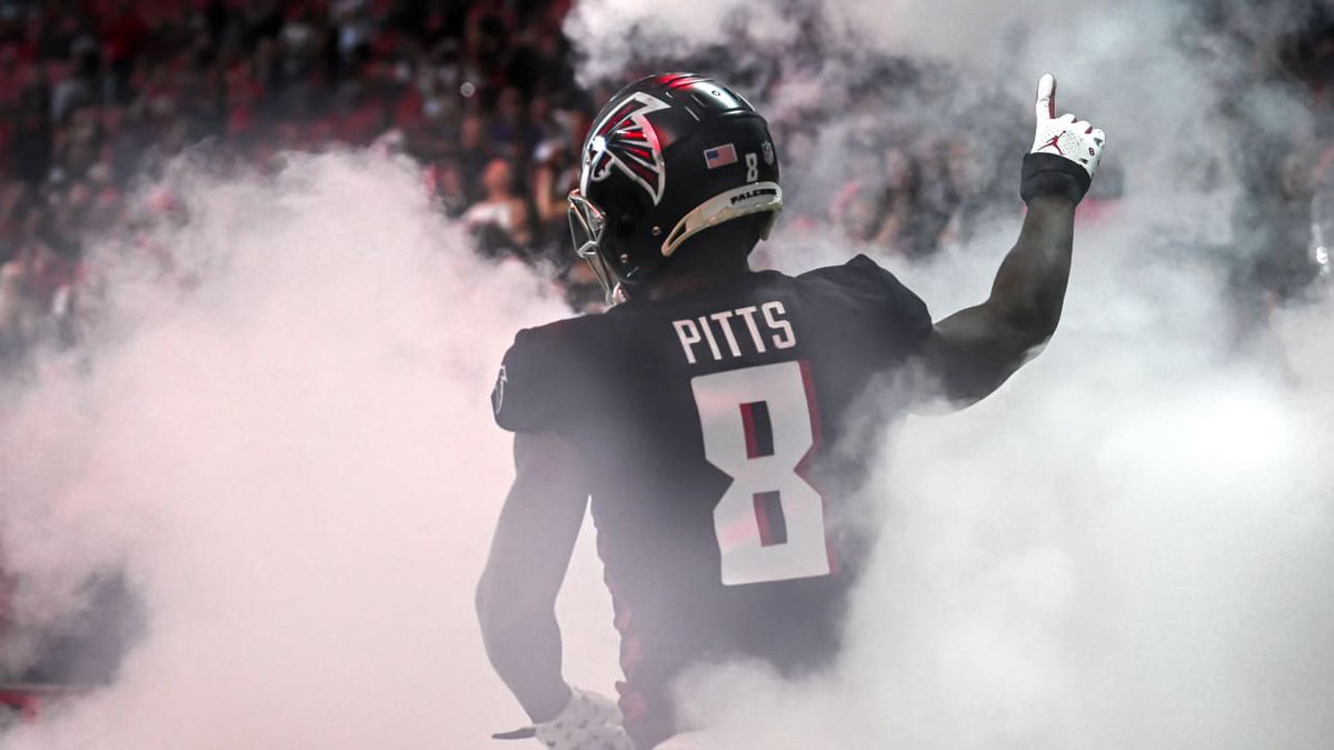 The Falcons have picked up the 2025 5th-year option on TE Kyle Pitts, per source.