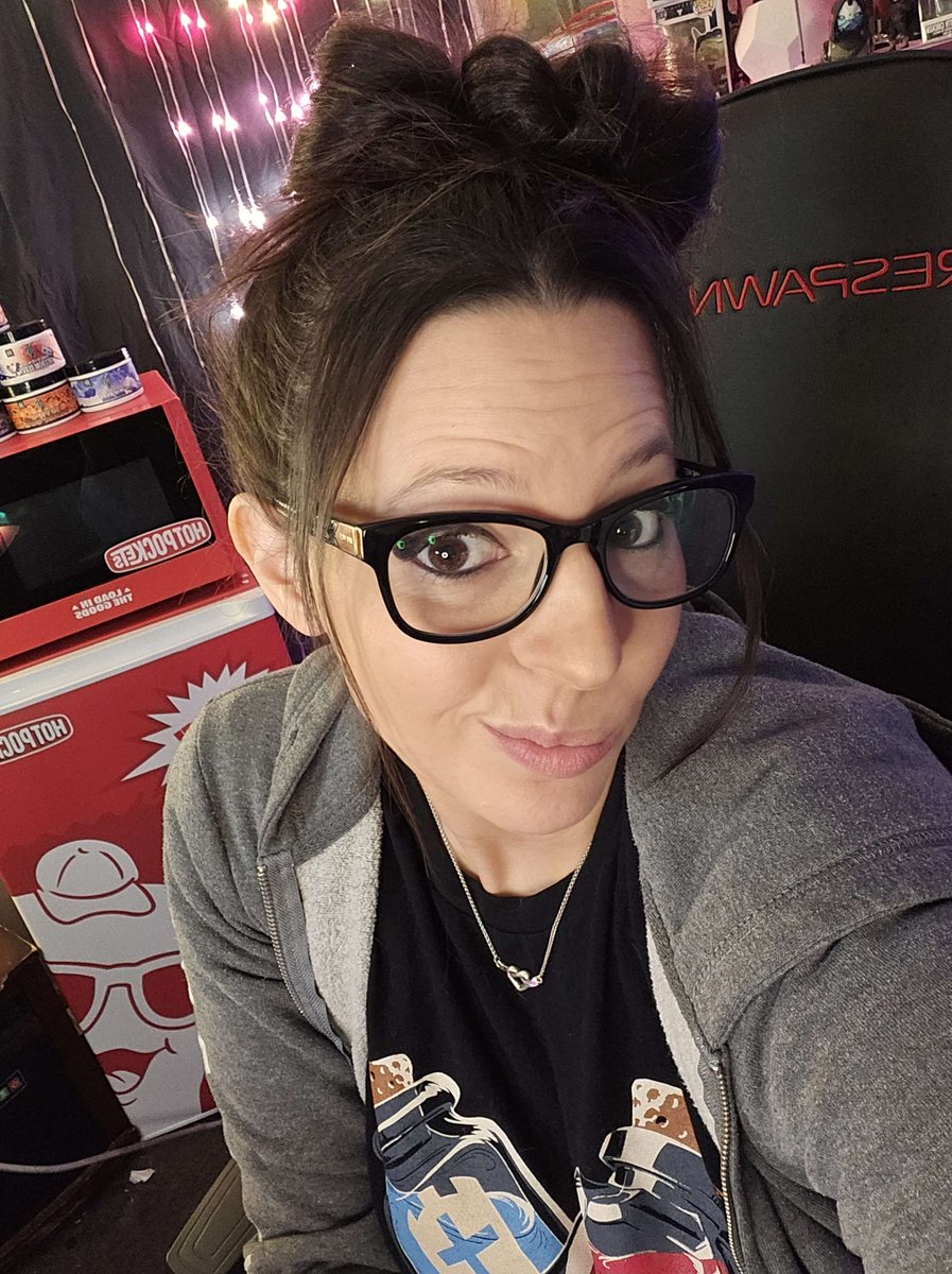 Diving into the chaos of #HuntShowdown as Lulu, armed with just a baseball bat and a whole lot of sass! 

🦇💥 Join me for a wild ride through the bayou, 
💜 twitch.tv/karebearxp
💚 kick.com/karebearxp

 🔥🎮 #Gaming #BaseballBat #streaming