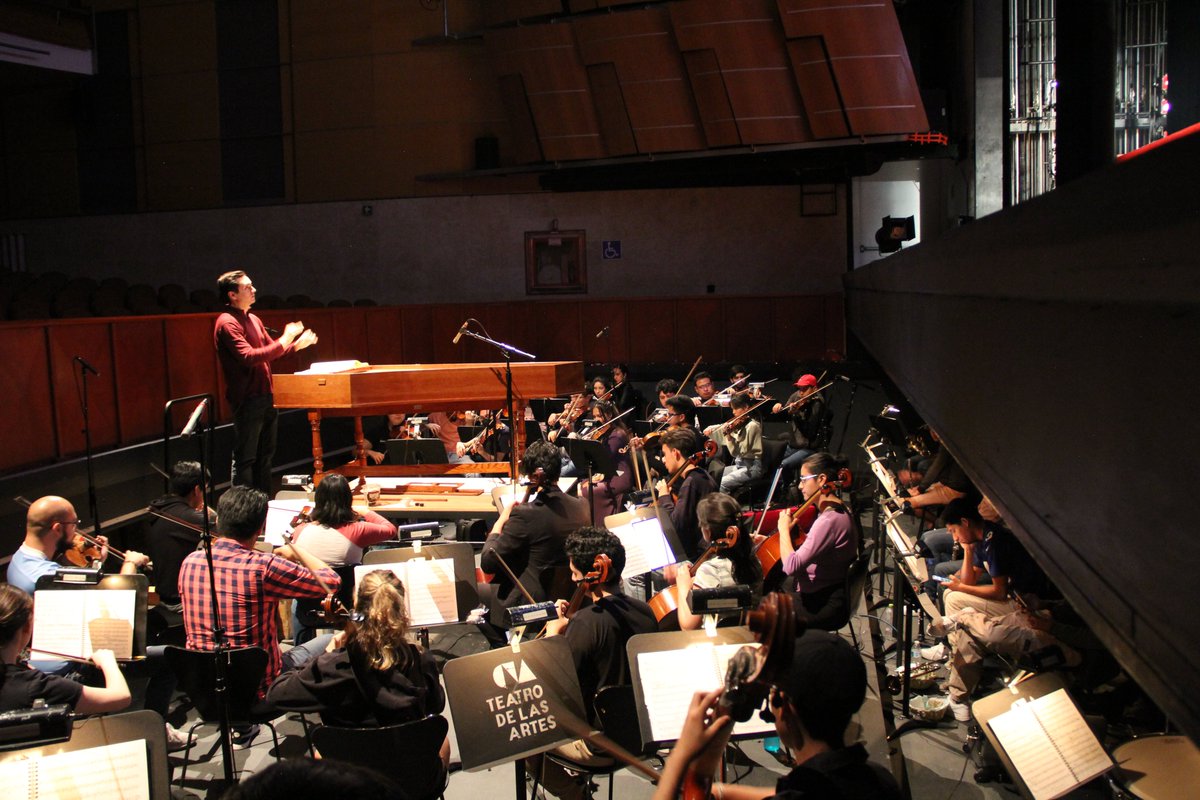 La Orquesta Sinfónica de la @UPMexico ofrecerá un concierto de entrada libre en el @cenartmx 🔸 El programa estará coronado con la interpretación de la Sinfonía no. 5 de Ludwig van Beethoven. 🔗 shorturl.at/BOPR3