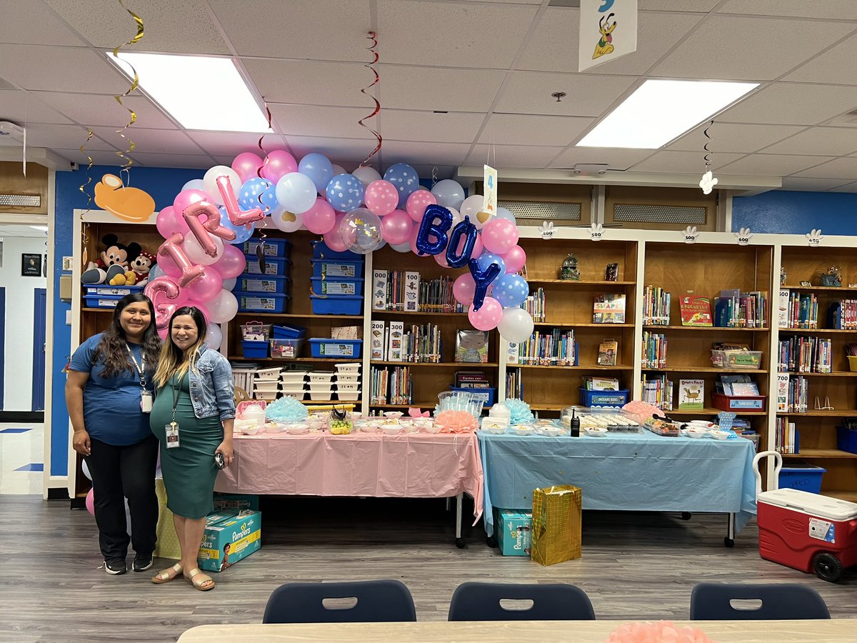 Had a great Baby Shower for 2 Baby Cubs who are set to be here any day now!! 💗💙👶🏼 Believe it or not, this school year alone we have welcomed or will be welcoming 8 Baby Cubs to our Wolfpack this year!! 😲👶🏼 @_HectorMartinez @Region2DISD @LauraRubioGarza