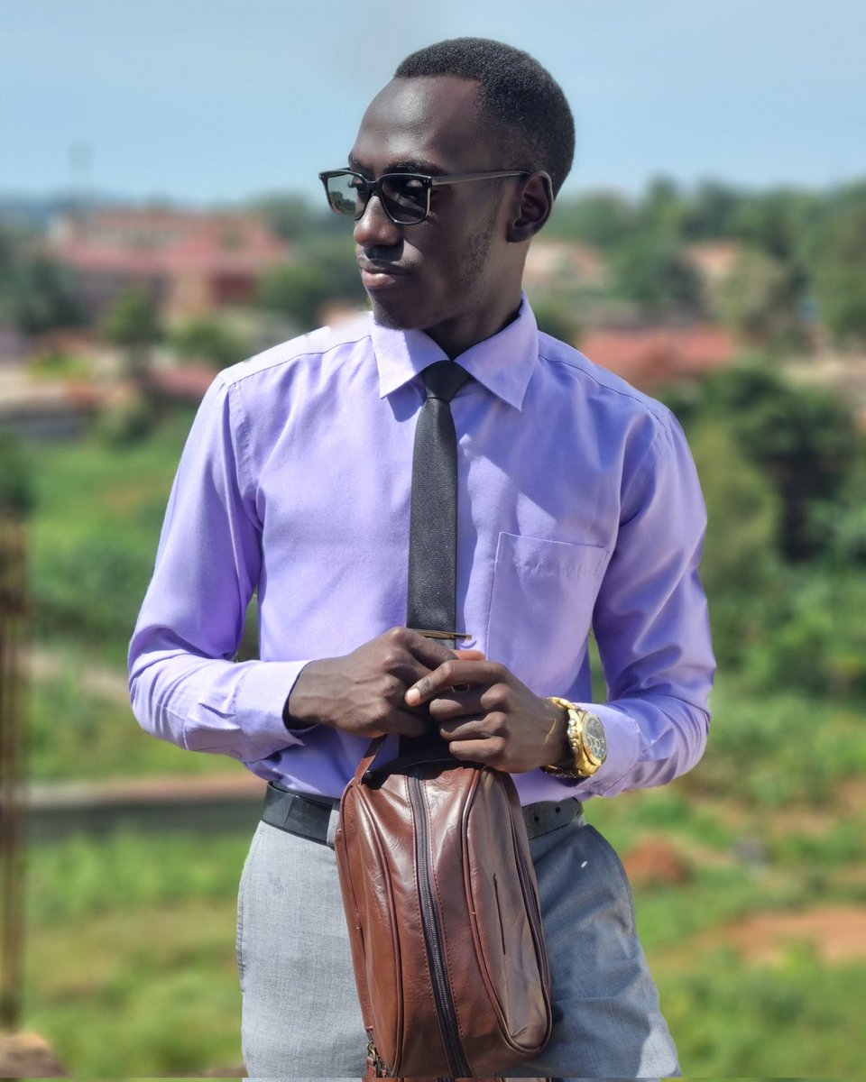 Today we celebrate the brains behind @OshatakaWaste Happy birthday 🎂 🥳 🎉 our Director @KUEMA23 @nemaug @ehUganda