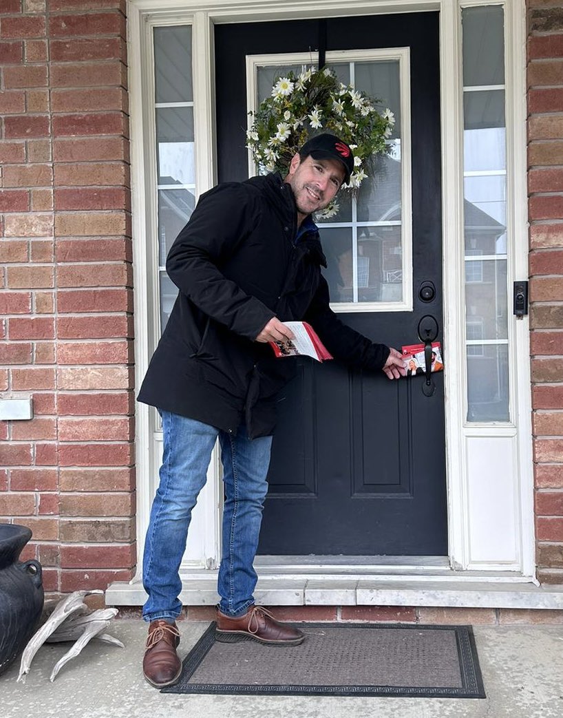 I’m knocking at doors to elect @GalenNHarris as the next MPP for Milton. Residents here tell me they’re sick of Doug Ford wasting tax dollars on Highway 413 & an Ontario Place spa. They want Queen’s Park to focus on priorities like education, healthcare & housing affordability.