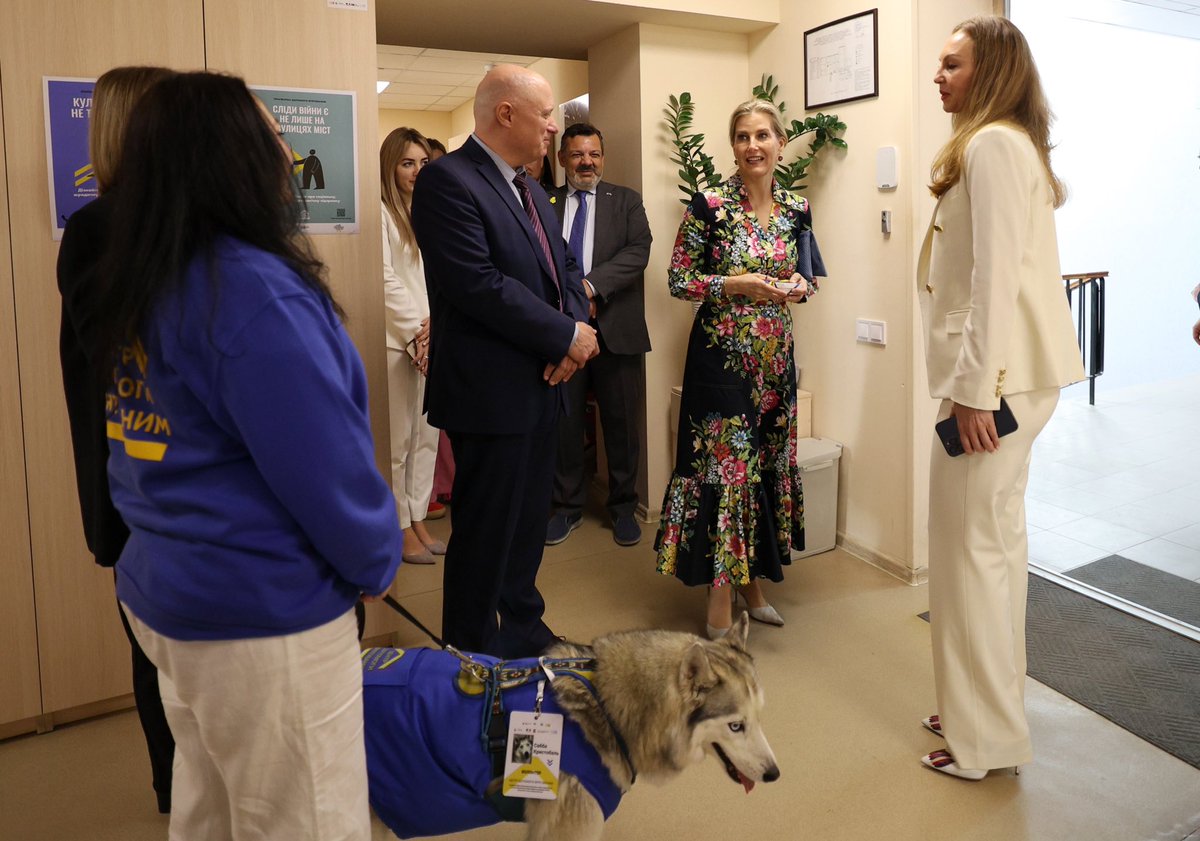 🇺🇦 At the @UN Survivor Relief Center in Kyiv, The Duchess learnt about the work of @UNFPAUkraine which operates in 12 cities across Ukraine, providing vital psychosocial and legal support to those in need, especially survivors of Conflict-Related Sexual Violence.