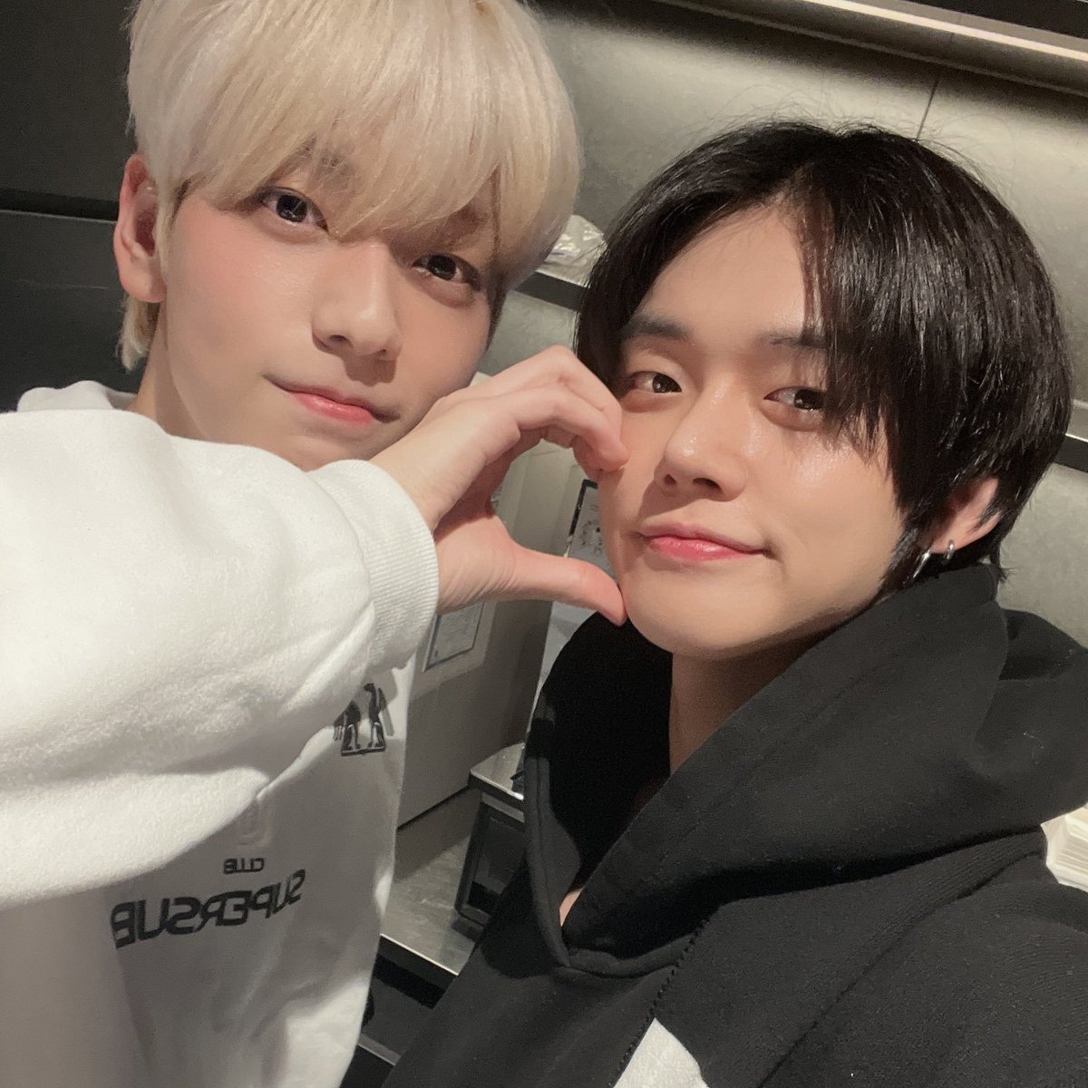 hourlyeonbin tweet picture