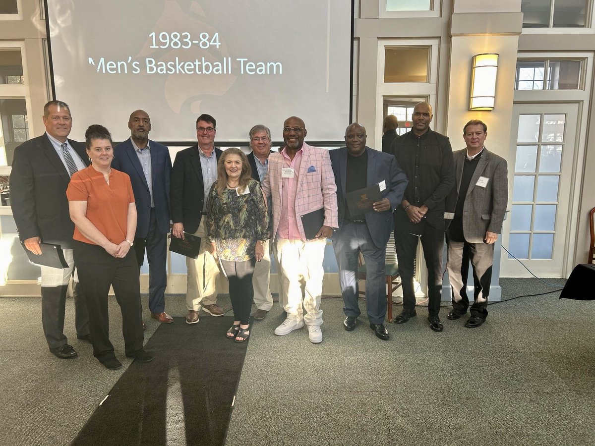 Also congrats to the 1983-84 men’s basketball team being inducted into the #WVWC Athletic Hall of Fame. (2/2).