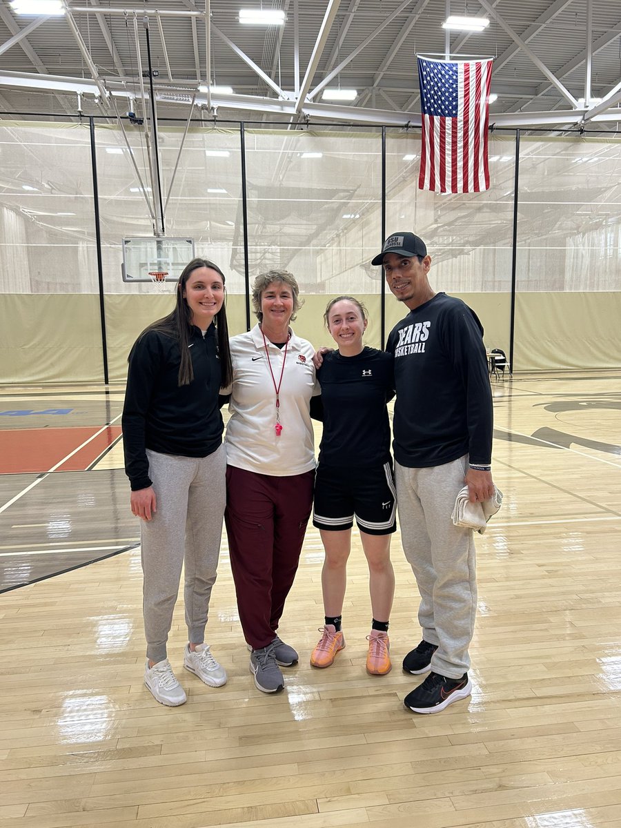 Thank you to Coach Casey, Colón, Melton, and Jordan for the invite to the <a href="/BsuWbb/">BSU WBB</a> ID clinic this weekend. I had a great time being on the court with amazing coaches and players. I enjoyed getting to learn a little bit more about your program! 🐻❤️🤍