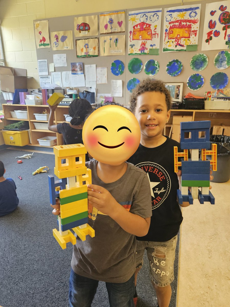 Mrs. Mailloux (@magsmailloux) on Twitter photo Busy building robots. Some that could even move from one place to another using wheels! 🤖
<a href="/MsAwender/">Ms Awender</a> <a href="/Glade_Gators/">ForestGladeGators</a> Busy building robots. Some that could even move from one place to another using wheels! 🤖
<a href="/MsAwender/">Ms Awender</a> <a href="/Glade_Gators/">ForestGladeGators</a>
