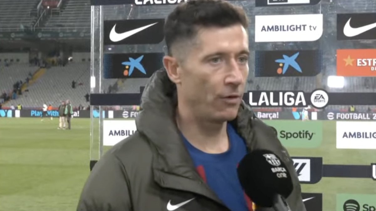 🗣️ Lewandowski (oyundan sonra): 'Barcelona'yıq! Hücum futbolu oynamalı və çoxlu qollar vurmalıyıq. 16 qolum var, amma daha çox qol vurmaq şansım var. Əsas olan birlikdə qalib gəlmək üçün çalışmaqdır. 'Pichichi'? Hamı yaxşı oynasa, mənim üçün qol vurmaq çox asandır'. #FCBAZFAN