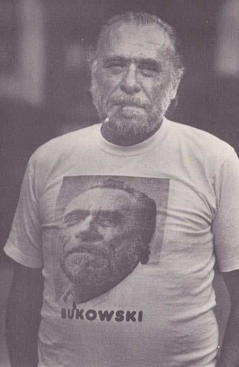 'Yerinde olmayı tercih edeceğim bir adama rastlamadım.' Charles Bukowski.  #CharlesBukowski
