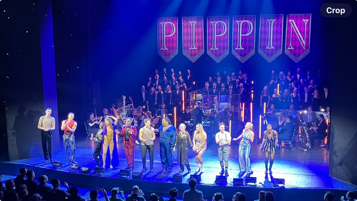 For Pippin devotees - and there were lots of them ⁦@TheatreRoyalDL⁩ tonight - this was an absolute joy. ⁦@PippinWestEnd⁩ has its second and final night tomorrow. It’s well worth seeing, with one tour de force performance after another.