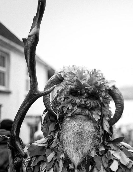 GREEN AROUND THE GILLS-

Green Man cosplay contest winner seen at last year's annual Princes Risborough May Day Festival

Much cider was consumed,many disposable vapes were puffed