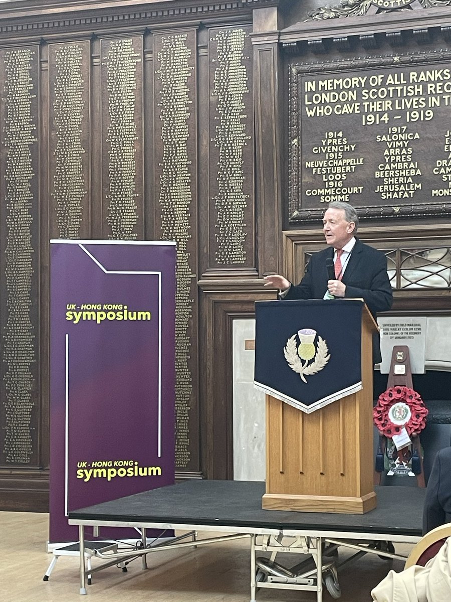 Great to speak to young Hong Kongers in London tonight. Urged them to be the “advanced corps”,waking up western democracies to the dangers of the CCP & other dictatorships & to use Hong Kong’s fight for democracy to inspire the UK not to take freedom & democracy for granted