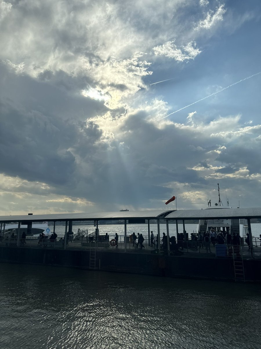 Enrique Chavez (@mr_echavez555) on Twitter photo Life is good in the city! #nyc #hudsonriver Finishing the month Strong with 9 for 9 100% Show Rate and a huge sale today!!! Life is good in the city! #nyc #hudsonriver Finishing the month Strong with 9 for 9 100% Show Rate and a huge sale today!!!