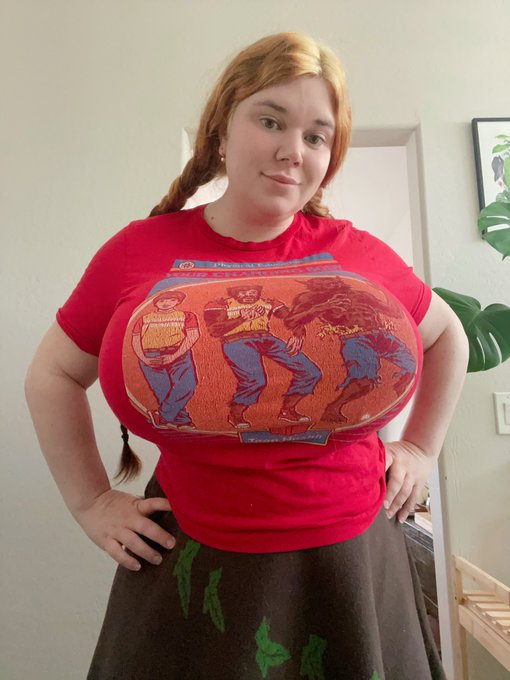 Normal regular girl vibes https://t.co/Q0cuDyRi74