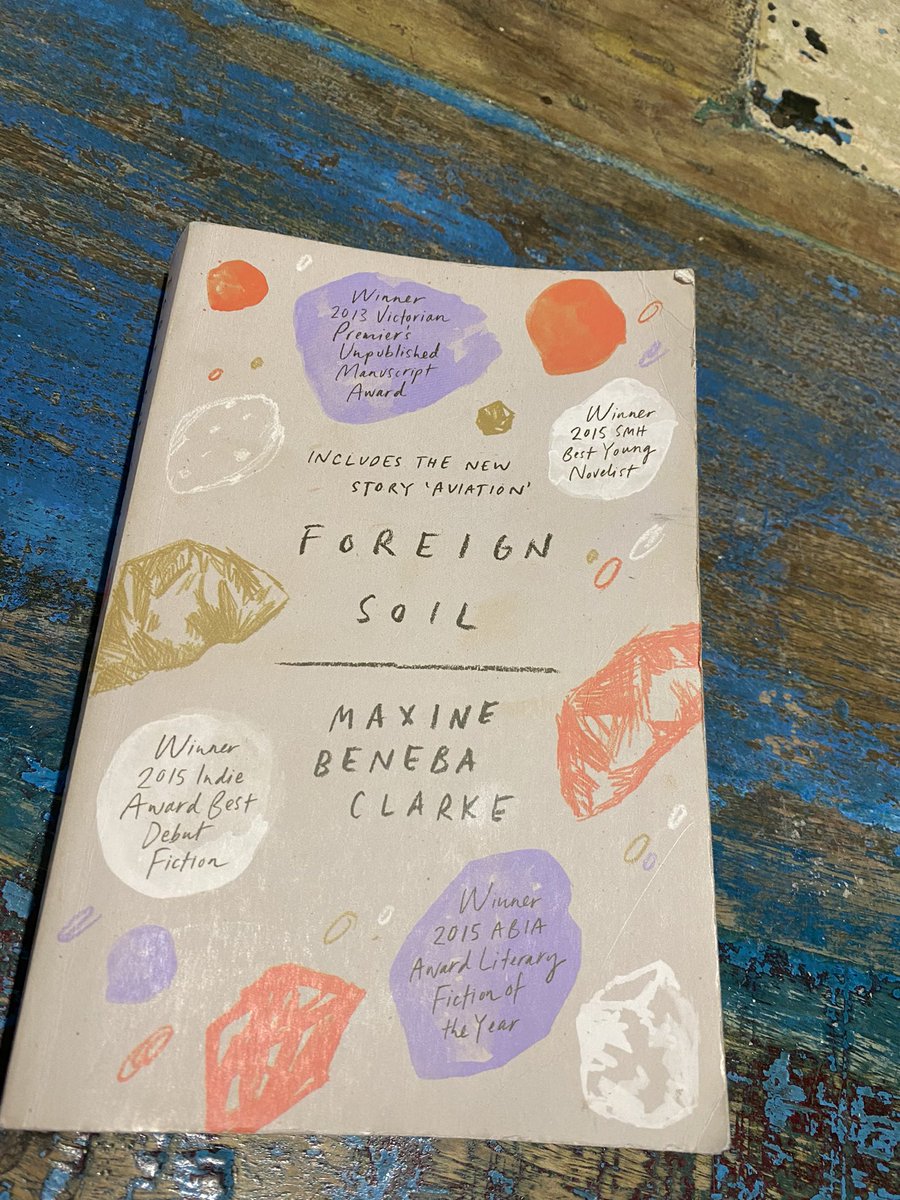 🧵Foreign Soil came out 10 years ago today! I’d sent the manuscript to almost every publisher in Australia with no luck, when @paddy_oreilly @samtwyfordmoore and @frendles plucked it from the pile and awarded it the Victorian Premiers Unpublished Manuscript Prize.
