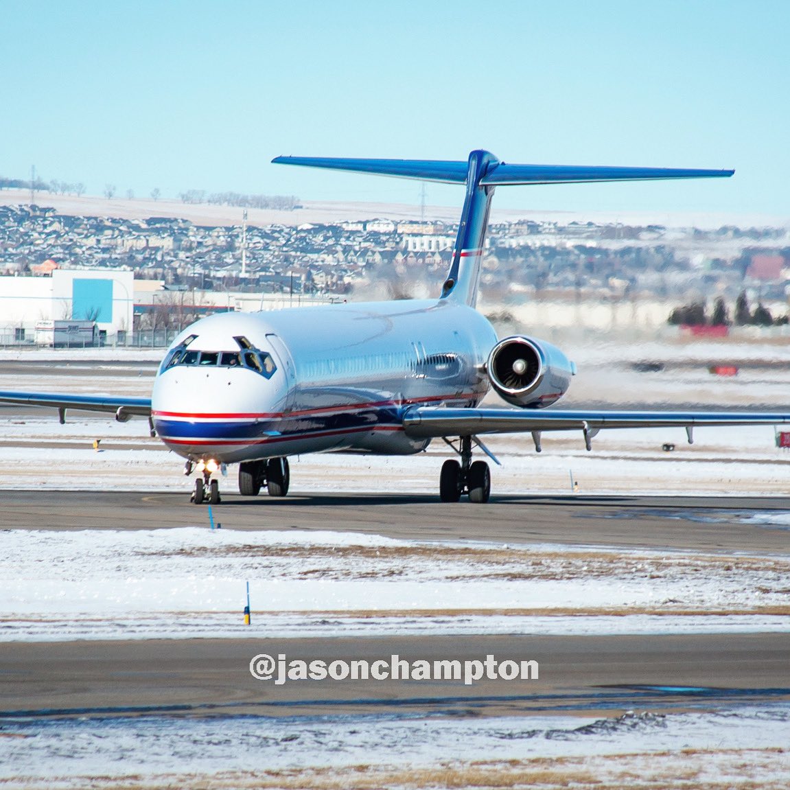 The Olympia Aviation McDonnell Douglas MD-81 registered N682RW which the Detroit Red Wings & Tigers used for years #yyc #avgeek #aviation #aviationlovers #aviationphotography #aviationdaily #planespotting #planespotter #photography