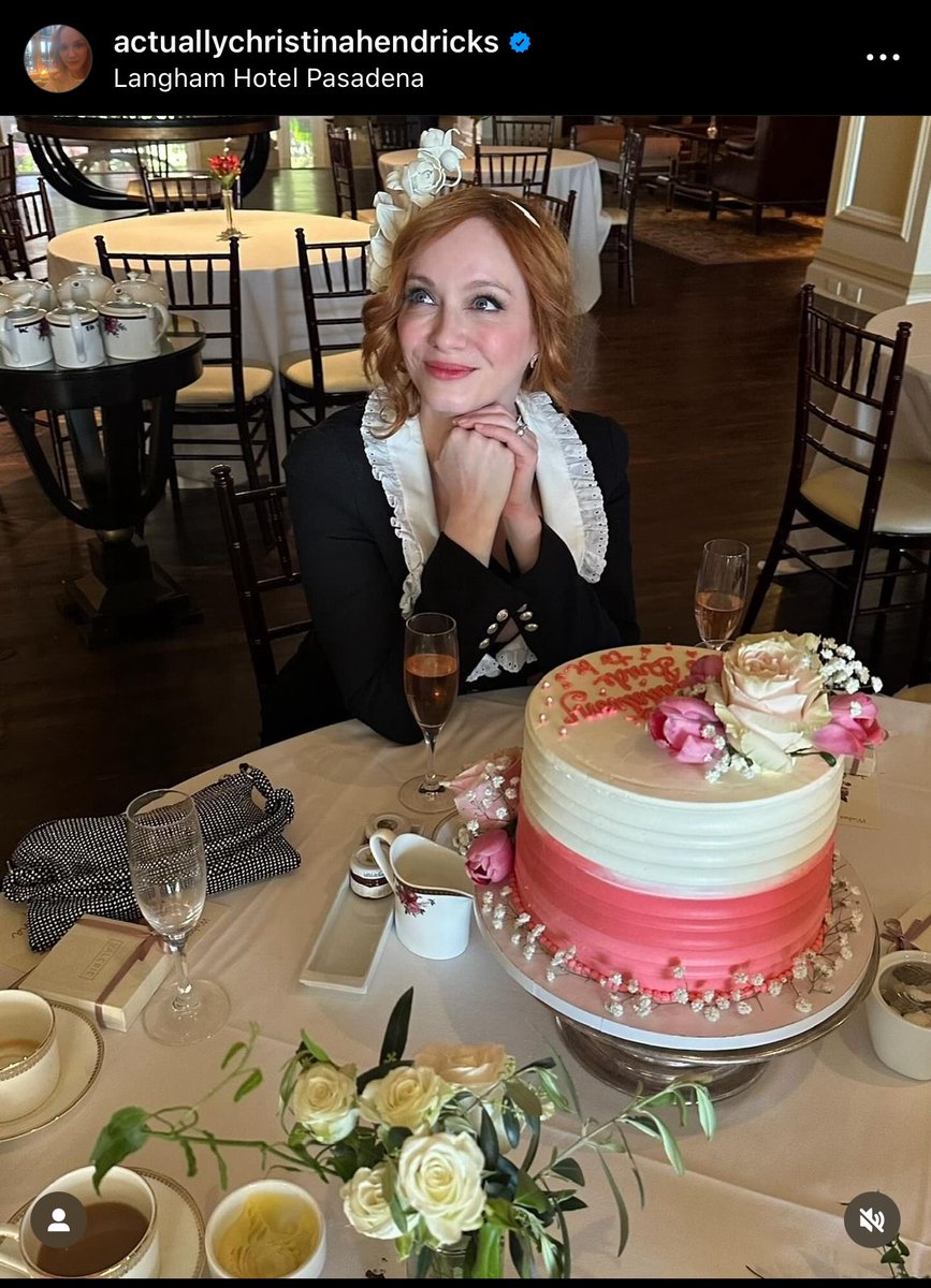 Christina Hendricks got married at the Napoleon House in Nola and toured the French Quarter and had bridal tea at the Langham Pasadena where tca24 was held.