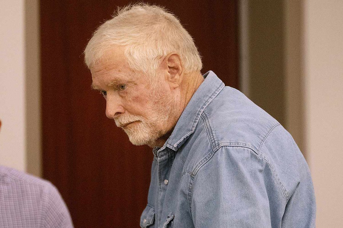 🚨 ARIZONA RANCHER FREED: WILL NOT BE RETRIED FOR MURDER This is AMAZING news! George Alan Kelly, 75, was originally charged with murder after alleged smugglers were approaching his home on 175 acres His trial ended last week in a mistrial after a single activist juror…