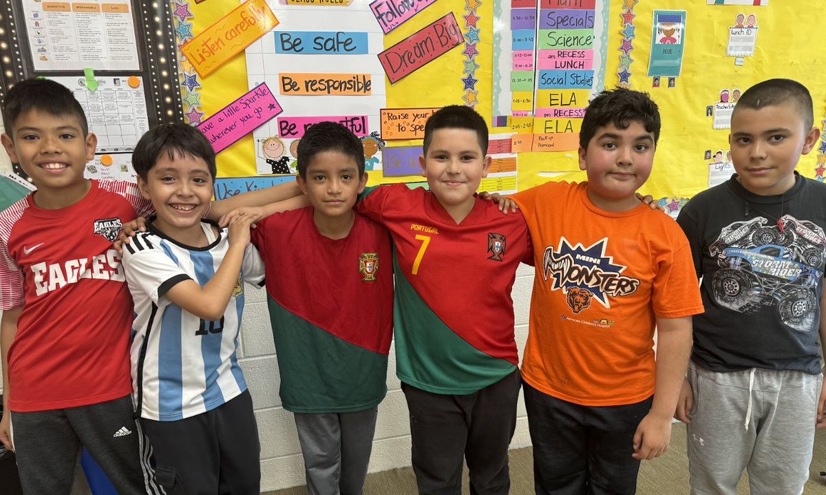 RLVillageSchool's tweet photo. Hey, Village Superstars! Today's Jersey Day was an absolute blast! We witnessed an incredible showcase of team spirit as students and staff rocked their favorite jerseys with pride!
#116Pride #villagevikings116 #WeAreRL https://t.co/hvGAHtmItn