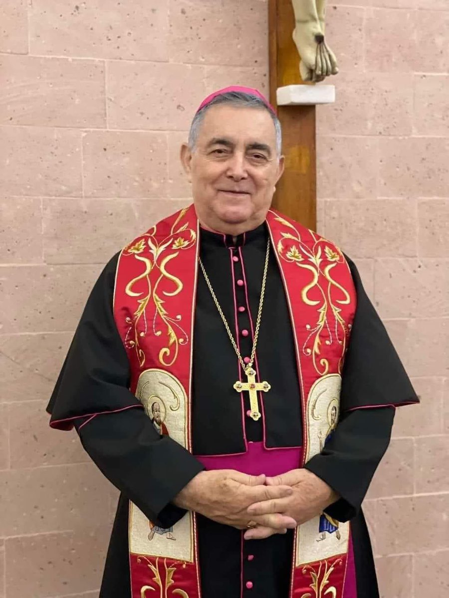 azucenau's tweet photo. #ULTIMAHORA Salvador Rangel, obispo de Chilpancingo está desaparecido desde el sábado. Se encontraba en Morelos rumbo a Guerrero q donde no llegó.

Apenas en marzo me dijo que estaba sentenciado a muerte "yo no sé si por el gobierno o por estos capos” 

Aquí su declaración 👇🏻 https://t.co/RlwPz6w2B4