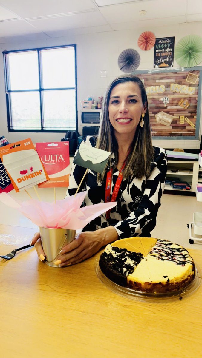 Happiest of Birthday’s 🥳 to our one and only SCEI Coach! @SRuedas_SVSA @SierraVista_SA @RMarquez_SVE @JVelarde_SVSA @Counselor_SVES #birthdayvibes