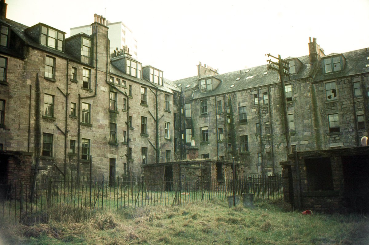 Pic of the day number 1493, Captain St, Wellington St, rear, Greenock, January 1972. Sandy Kennedy Collection ©McLean Museum