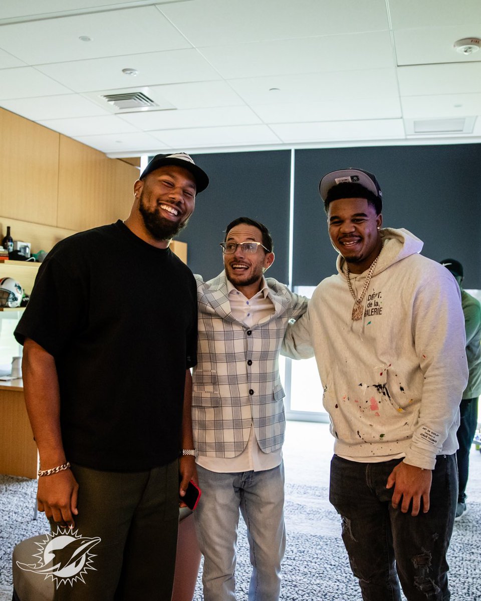 Livin' on the EDGE
 
<a href="/astronaut/">Bradley Chubb</a> 🤝 <a href="/chopyoungbull/">Chop</a>