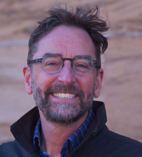 University of Washington's Eric Steig, a distinguished glaciologist and geochemist, has been awarded the 2024 Guggenheim Fellowship, recognizing his outstanding contributions to his field. @UW_ESS More: ow.ly/fOIa50Ropaz