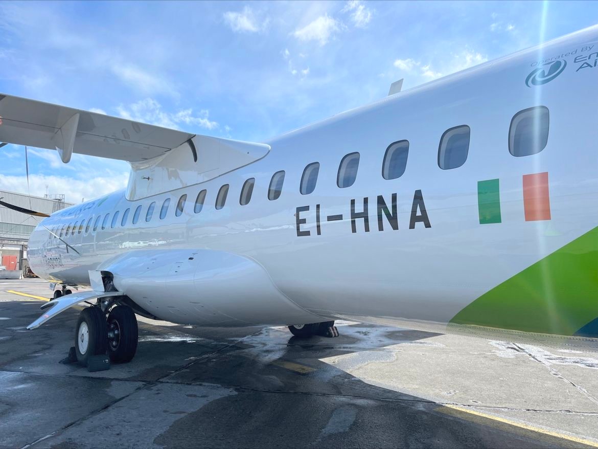 Good news from #EmeraldAirlines @DublinAirport today as they welcomed their 18th ATR72-600 .  Named Saint Saran and registered EI-HNA, it will go into service on the largest ever Aer Lingus Regional network this Summer