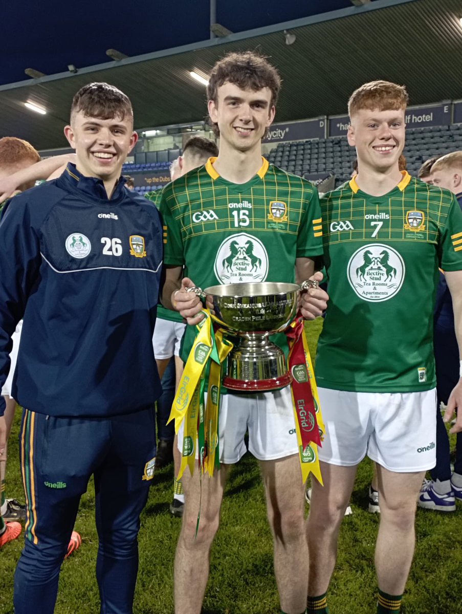 Leinster champs 2024💚💛 Huge congratulations to Rian, Daragh, Killian and all the U20s on a brilliant performance tonight and to come away as Leinster Champions. Everyone at the club is so delighted and so proud of yous! Enjoy the celebrations tonight lads well deserved 👏🏻