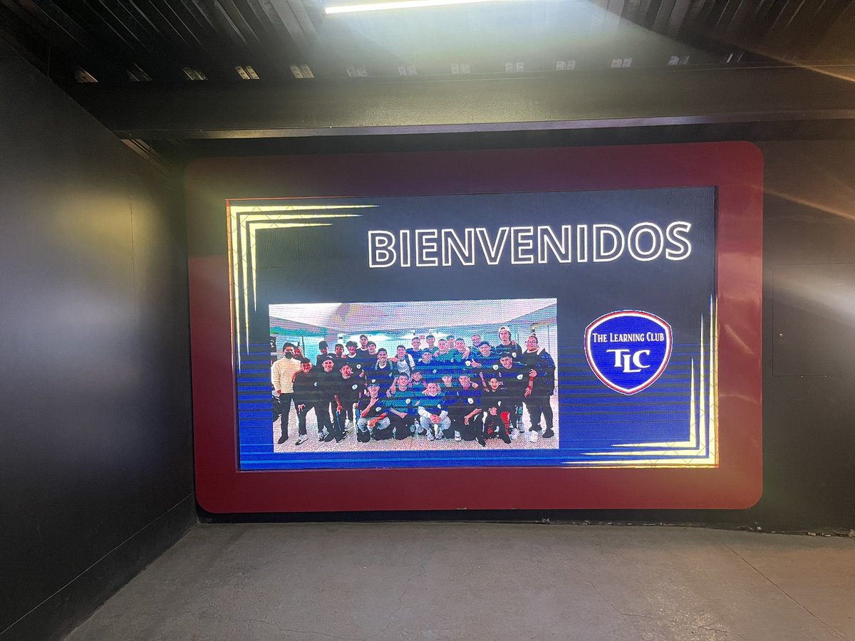 AnaMaryyaa's tweet photo. Graduación de mi @Rodrigo74461976 en el @ClubAmerica 😍🫶 gracias Dios 😍🫶 https://t.co/5FDBLBnedx