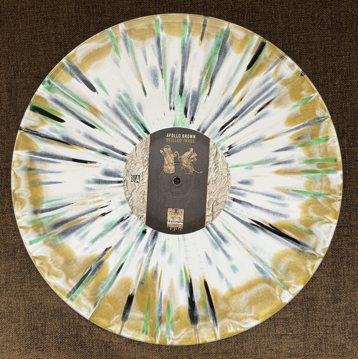 The long-awaited @ApolloBrown vinyl for 'Skilled Trade' lands May 10th This is a one time special edition pressing: mellomusicgroup.com/collections/pr…