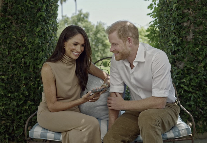 Prince Harry and Princess Meghan, the Duke and Duchess of Sussex are free and happy.

#HarryandMeghan #WeloveyouHarryandMeghan #InvictusGames #ServiceIsUniversal #DukeandDuchessofSussex