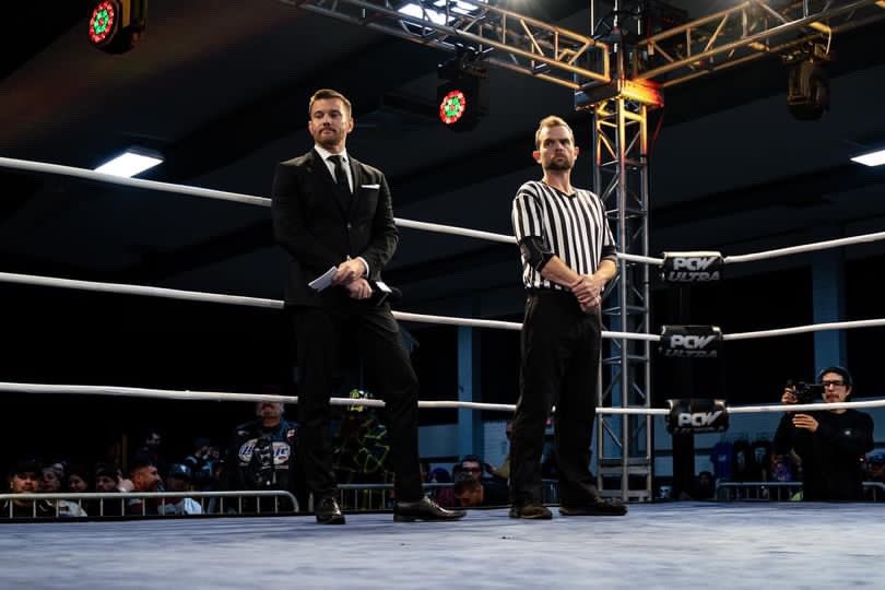 The crowds at @pcwultra are amazing! Always an honor to ring announce their events Referee: @book_scott_johnson Photo: @pinfallpoetry
