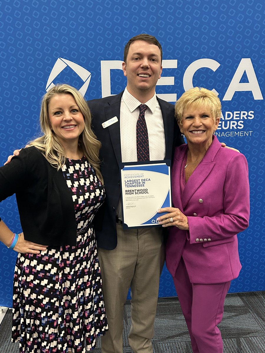 BHSDECARocks (@wcsbhsln) on Twitter photo Attending recognition reception for being the Largest Chapter in the state of Tennessee!! 440menbers strong! We love our rockstars!! <a href="/decatn/">Tennessee DECA</a> Attending recognition reception for being the Largest Chapter in the state of Tennessee!! 440menbers strong! We love our rockstars!! <a href="/decatn/">Tennessee DECA</a>