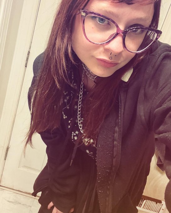 New choker and garders :3 https://t.co/JWYBpp1zo4<a href="/tag/findom"class="tags"><span>#findom</span></a><a href="/tag/findomme"class="tags"><span>#findomme</span></a><a href="/tag/domme"class="tags"><span>#domme</span></a><a href="/tag/paypig"class="tags"><span>#paypig</span></a><a href="/tag/adultcontent"class="tags"><span>#adultcontent</span></a>