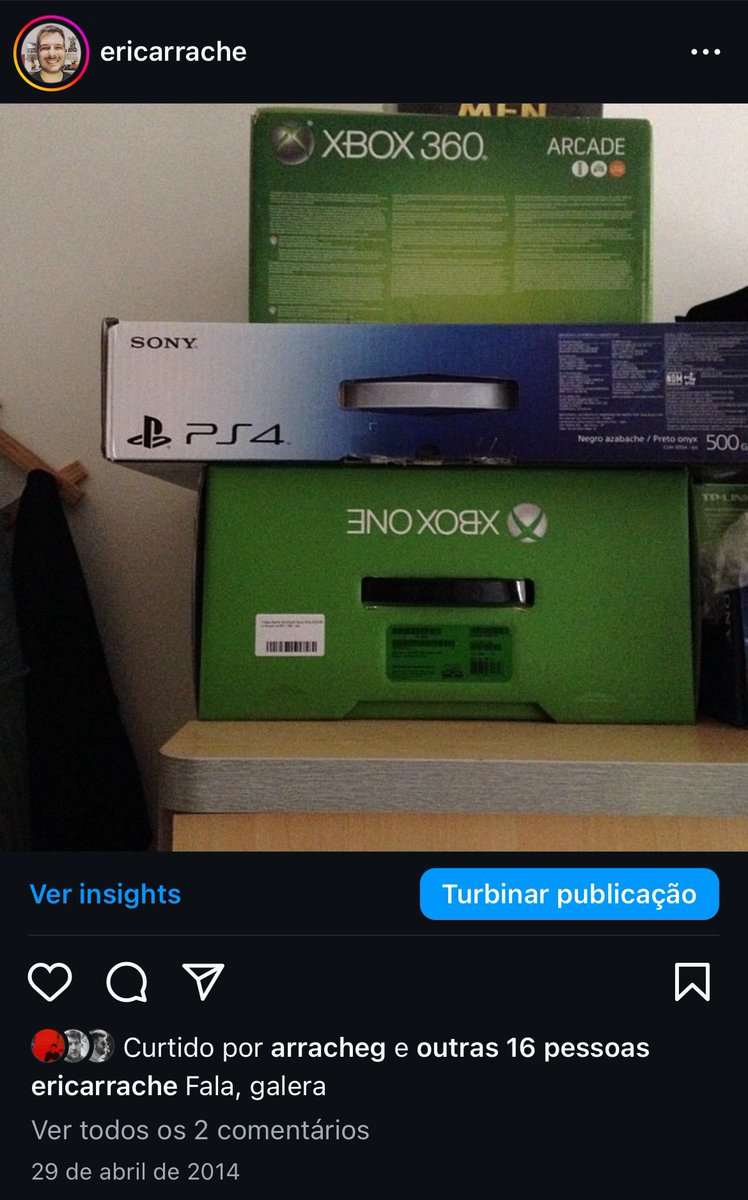 Hoje o @3kleo me lembrou que faz exatamente 10 anos que nós compramos nossos PS4 pela bagatela de 1600 reais de um vendedor do mercado livre que entregou na minha casa os consoles