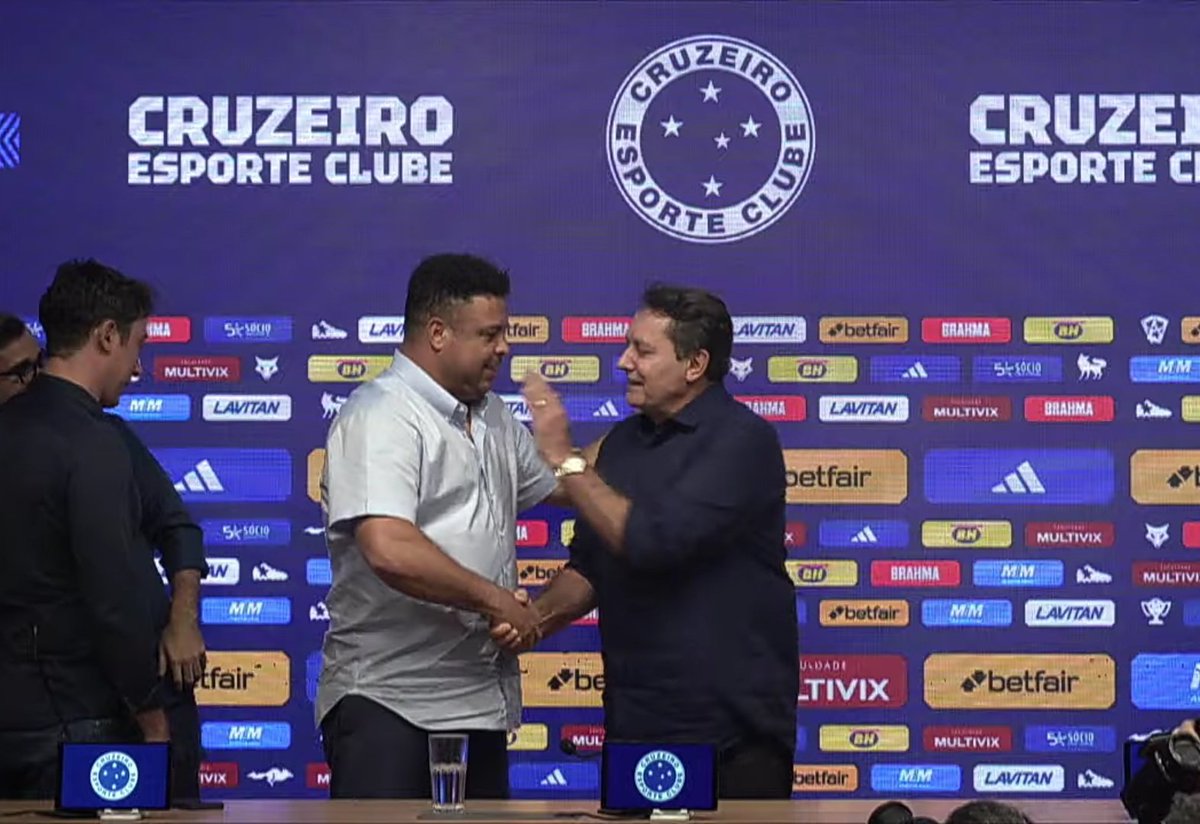 Obrigado por Tudo @Ronaldo 
🔵⚪🦊

#FechadoComOCruzeiro #Cruzeiro