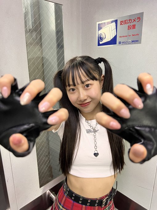 NananeのTwitter画像30