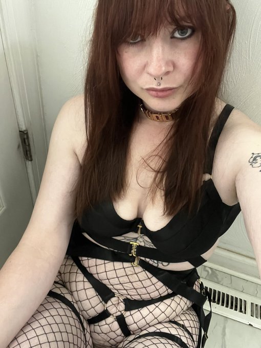 Felt cute ☺️ https://t.co/eQ5JC1jLvH<a href="/tag/tattoo"class="tags"><span>#tattoo</span></a><a href="/tag/fishnets"class="tags"><span>#fishnets</span></a><a href="/tag/gothic"class="tags"><span>#gothic</span></a><a href="/tag/alternative"class="tags"><span>#alternative</span></a><a href="/tag/maythe4thbewithyou"class="tags"><span>#maythe4thbewithyou</span></a>