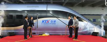 #SouthKorea designs & launches new #bullettrain capable of traveling at nearly 200 miles per hour & calling it 'train revolution' chosun.com/english/nation… #ElectricVehicles #railways #Mobility
