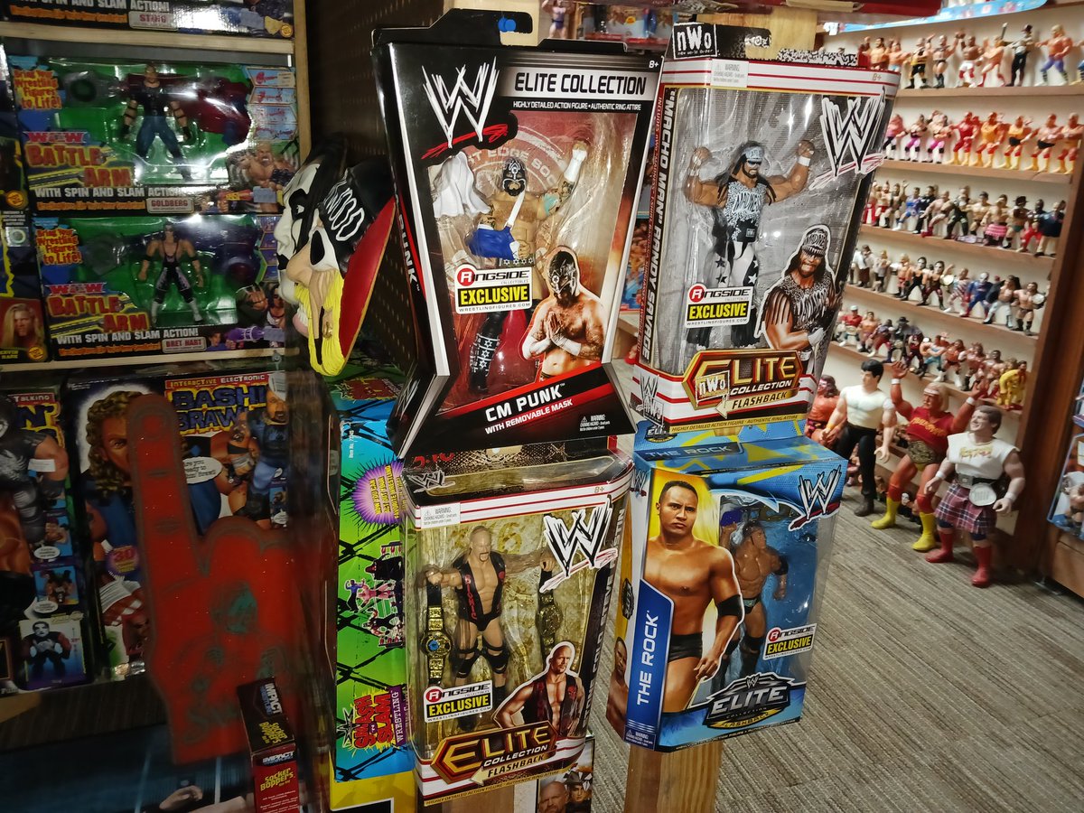 Those Beautiful @RingsideC Exclusives! They are some of the Coolest Figures!