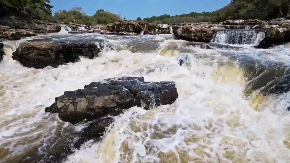 🚣‍♀️ 🏞️ 'Purificador natural': como as corredeiras agem como filtros no rio Iguaçu: glo.bo/3QMkOvl #GloboRepórter