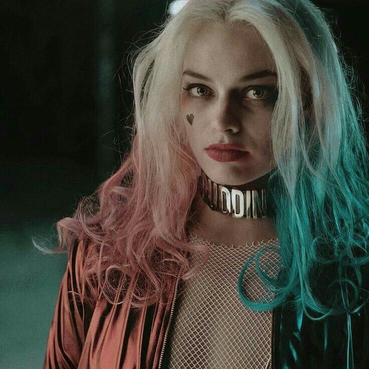 Margot Robbie BTS Suicide Squad 2016