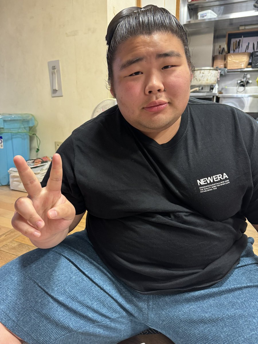 椿です。錣山部屋 ホテル椿山荘東京店】 階段灯り Staircase light お店までの