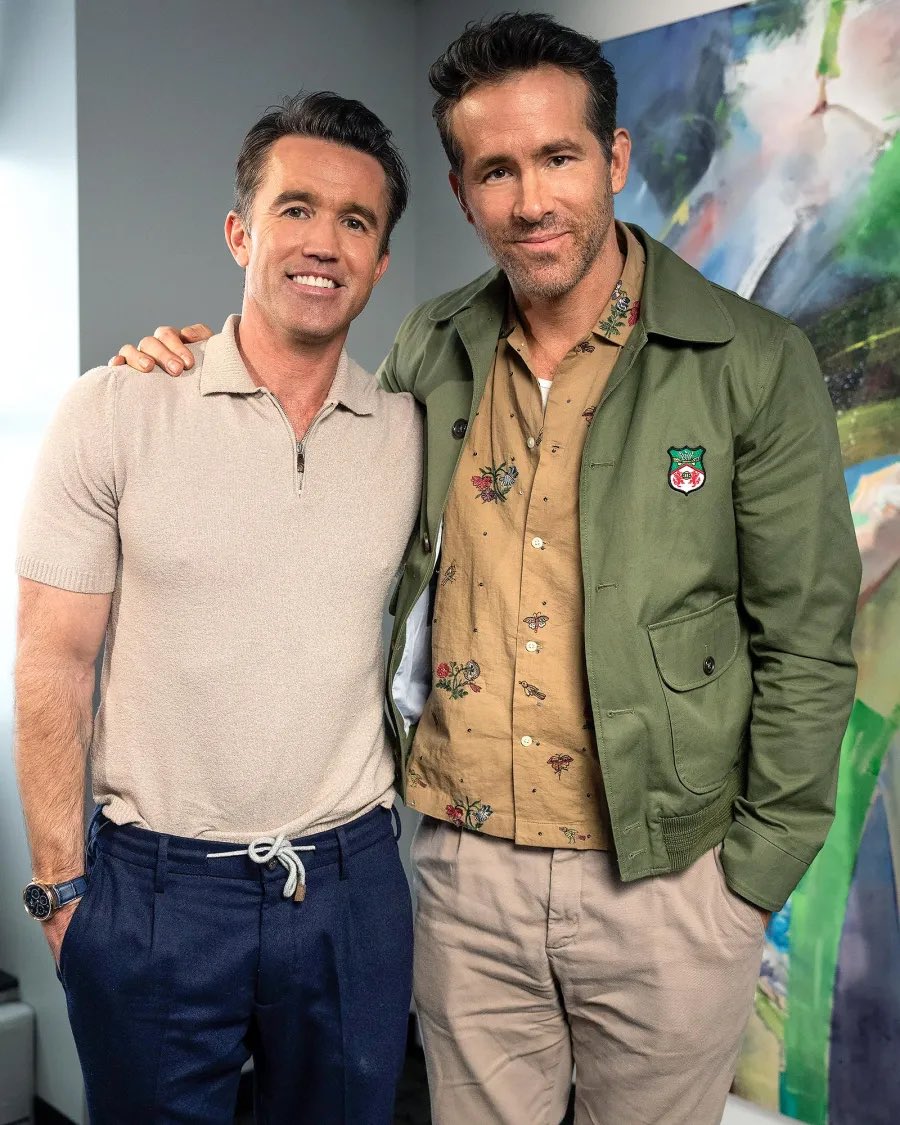 New photo of the co chairmen! @RMcElhenney @VancityReynolds 🤍