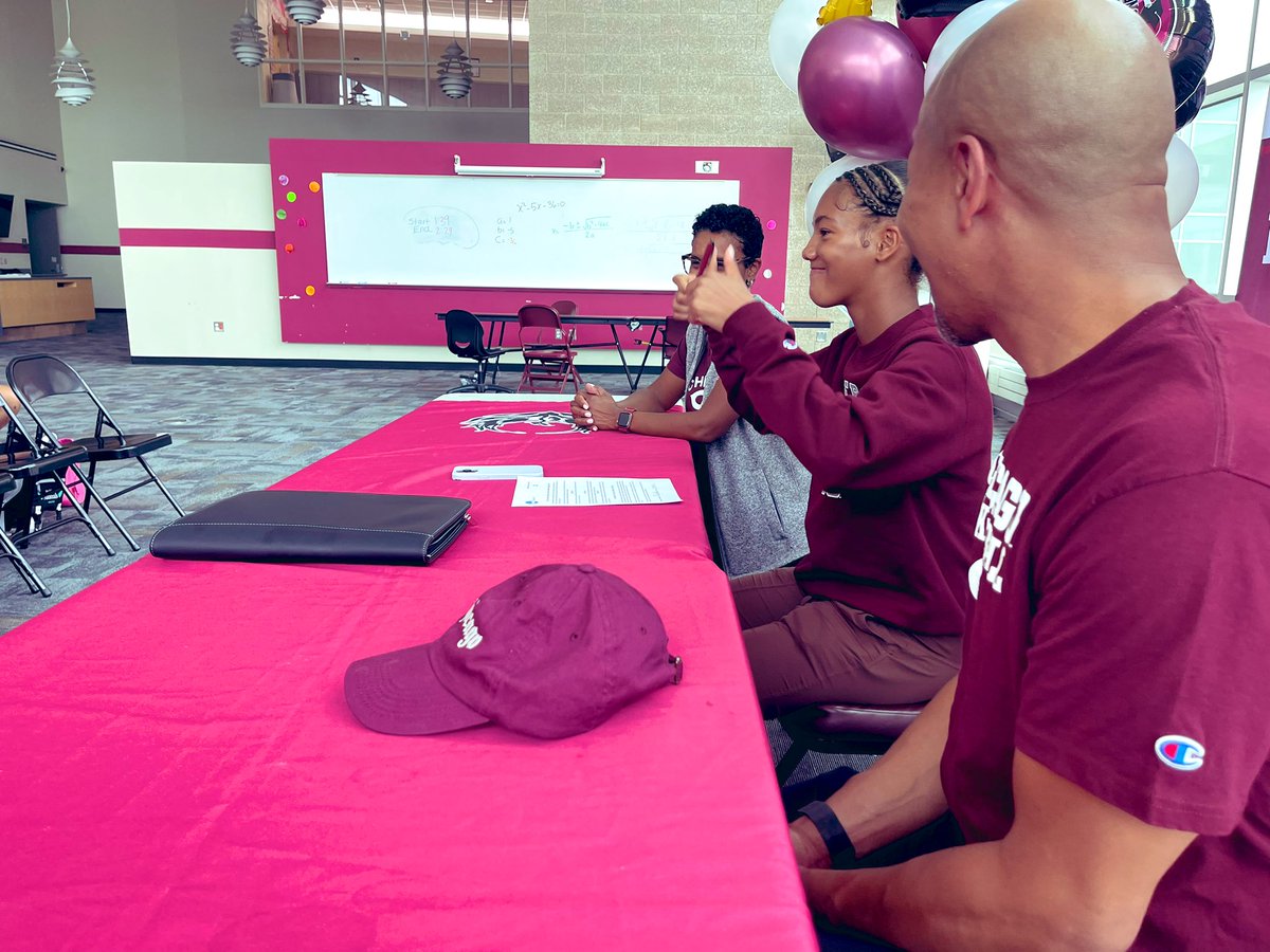 Glad to have had the chance to attend Christian Sanders’ signing after work today. Future (and current) leader headed to the University of Chicago. ❤️