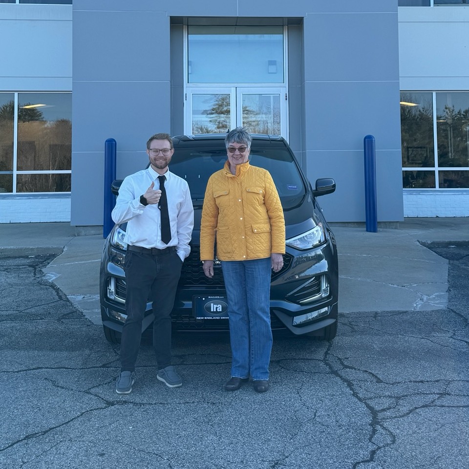 Big thumbs up from Joshua on your brand-new 2024 Ford Edge ST-Line, Donna! #BuiltFordTough